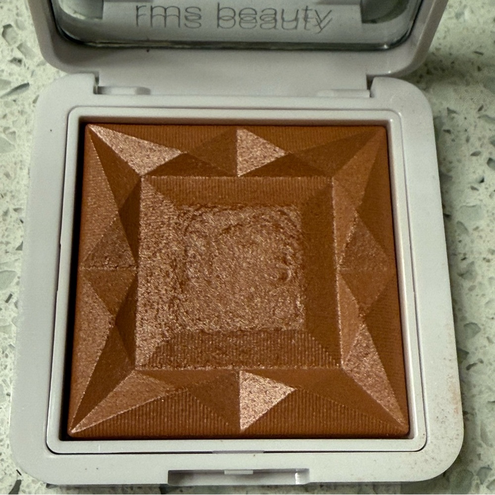 RMS ReDimension Hydra Powder Blush - Picture 6 of 6